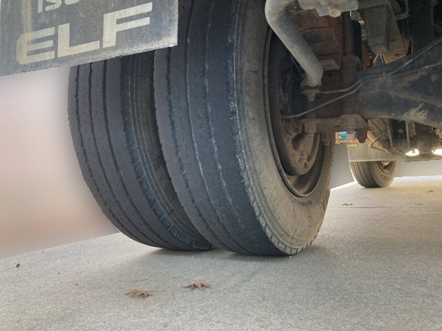 いすゞエルフダンプ小型（2t・3t）[写真14]