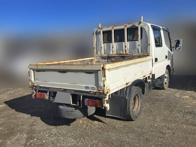 日野デュトロダブルキャブ（Wキャブ）小型（2t・3t）[写真02]