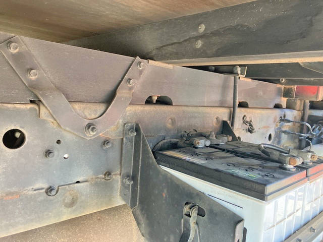 いすゞフォワードジャストンクレーン4段中型（4t）[写真13]