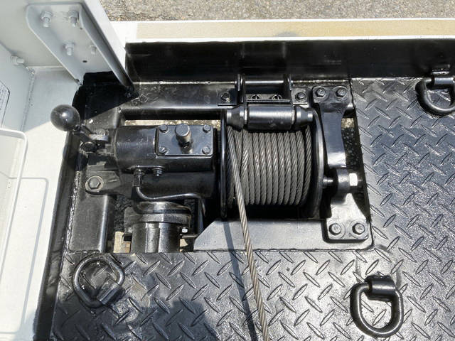 いすゞエルフセーフティローダー小型（2t・3t）[写真11]