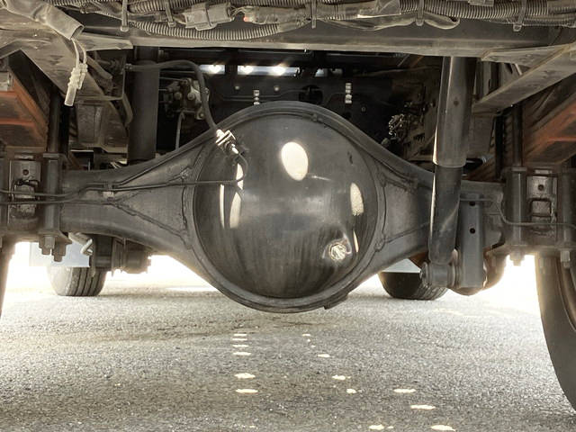 いすゞエルフセーフティローダー小型（2t・3t）[写真22]