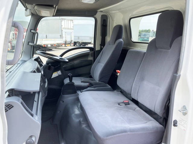 いすゞエルフセーフティローダー小型（2t・3t）[写真29]