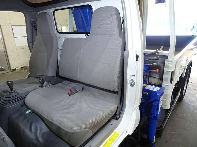 トヨタトヨエースクレーン3段小型（2t・3t）[写真29]