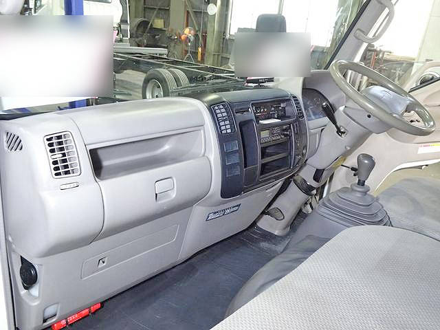 トヨタトヨエースクレーン3段小型（2t・3t）[写真31]