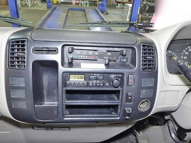 トヨタトヨエースクレーン3段小型（2t・3t）[写真32]