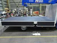 日産アトラスクレーン4段小型（2t・3t）[写真10]