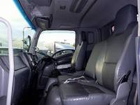 いすゞフォワードコンテナ専用車中型（4t）[写真10]