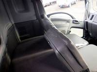 いすゞフォワードコンテナ専用車中型（4t）[写真11]