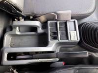 いすゞフォワードコンテナ専用車中型（4t）[写真14]