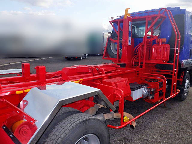 いすゞフォワードコンテナ専用車中型（4t）[写真26]