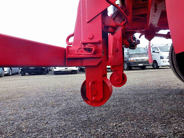 いすゞフォワードコンテナ専用車中型（4t）[写真27]