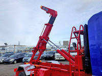 いすゞフォワードコンテナ専用車中型（4t）[写真04]