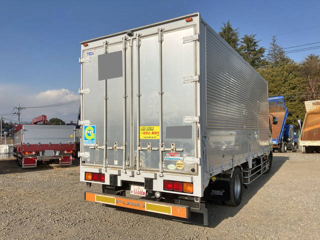 三菱ふそうファイターアルミウイング増トン（6t・8t）[写真02]