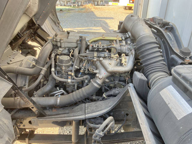 三菱ふそうファイターアルミウイング増トン（6t・8t）[写真24]