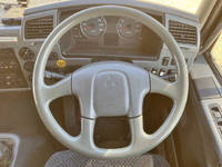 三菱ふそうファイターアルミウイング増トン（6t・8t）[写真34]