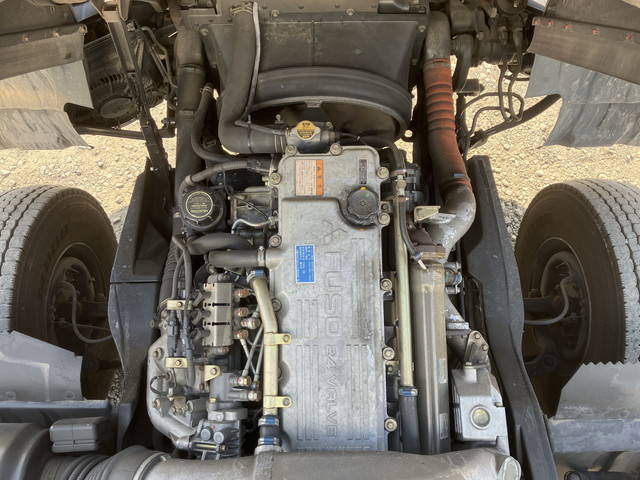 三菱ふそうファイターアルミバン中型（4t）[写真25]