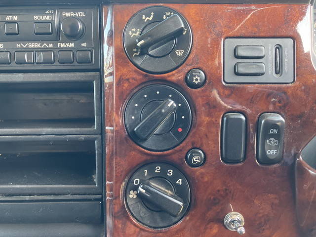 三菱ふそうファイターアルミバン中型（4t）[写真37]