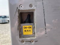 日野プロフィアアルミウイング大型（10t）[写真15]