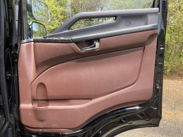 日野プロフィアアルミウイング大型（10t）[写真24]