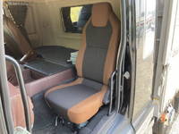 日野プロフィアアルミウイング大型（10t）[写真25]