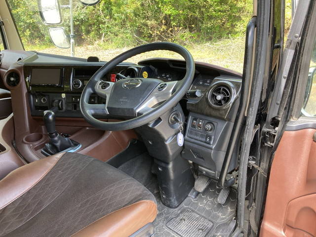 日野プロフィアアルミウイング大型（10t）[写真28]