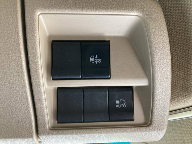 日野プロフィアアルミウイング大型（10t）[写真38]