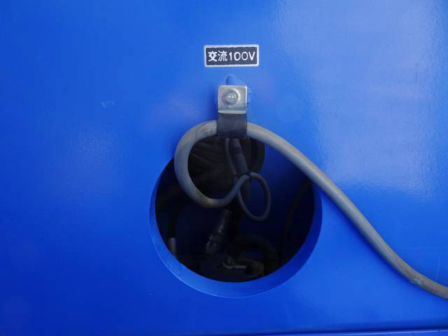 日野デュトロ高所作業車小型（2t・3t）[写真16]