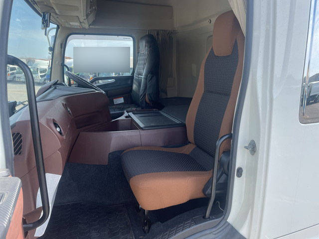 日野プロフィアアルミウイング大型（10t）[写真26]