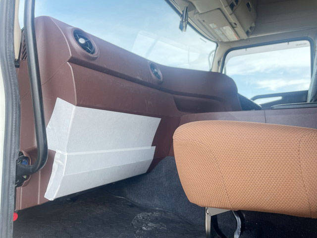 日野プロフィアアルミウイング大型（10t）[写真28]