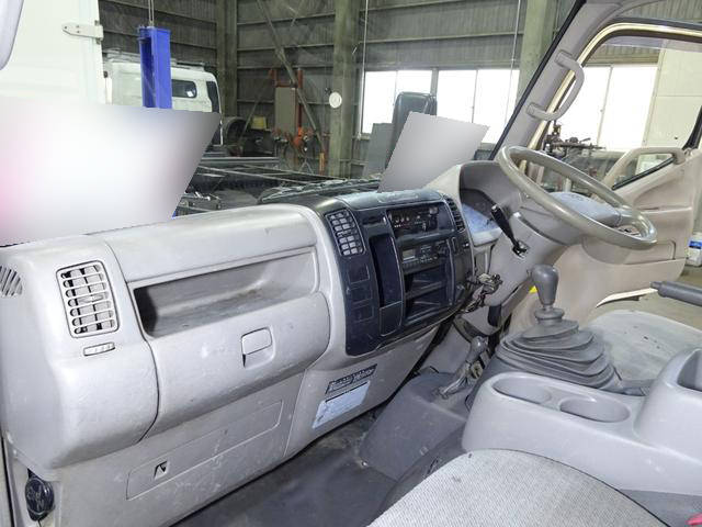 トヨタダイナ平ボディ小型（2t・3t）[写真31]