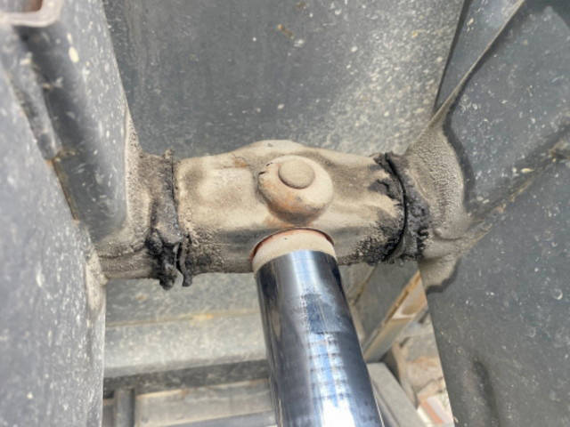 三菱ふそうキャンターダンプ小型（2t・3t）[写真10]