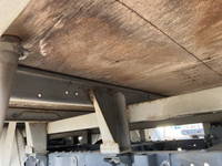 日産アトラス平ボディ小型（2t・3t）[写真23]