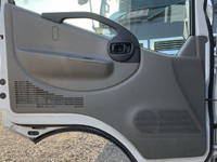 日産アトラス平ボディ小型（2t・3t）[写真28]