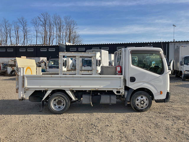 日産アトラス平ボディ小型（2t・3t）[写真06]