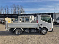 日産アトラス平ボディ小型（2t・3t）[写真06]