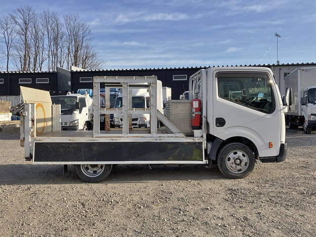 日産アトラス平ボディ小型（2t・3t）[写真08]