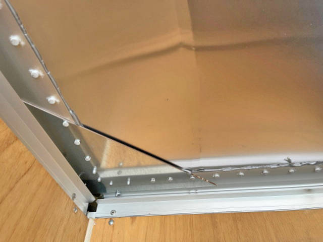 日野デュトロアルミバン小型（2t・3t）[写真32]