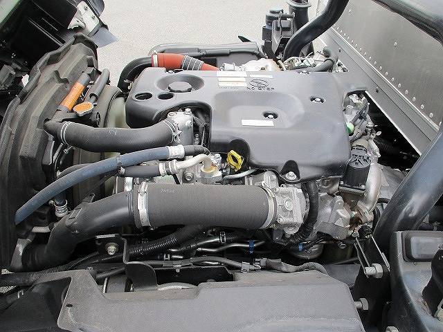 いすゞエルフアルミバン小型（2t・3t）[写真15]