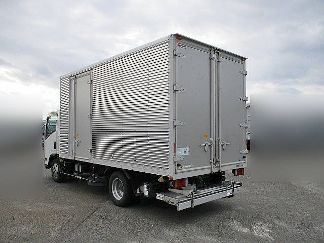 いすゞエルフアルミバン小型（2t・3t）[写真02]