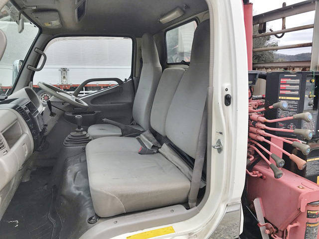 日野デュトロクレーン4段小型（2t・3t）[写真32]