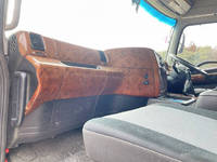 日野プロフィアアルミウイング大型（10t）[写真28]