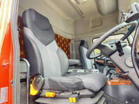 日野プロフィアアルミウイング大型（10t）[写真32]