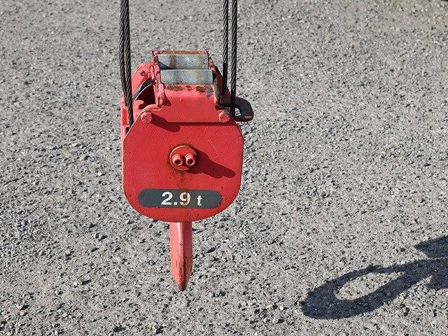 三菱ふそうキャンタークレーン4段小型（2t・3t）[写真12]