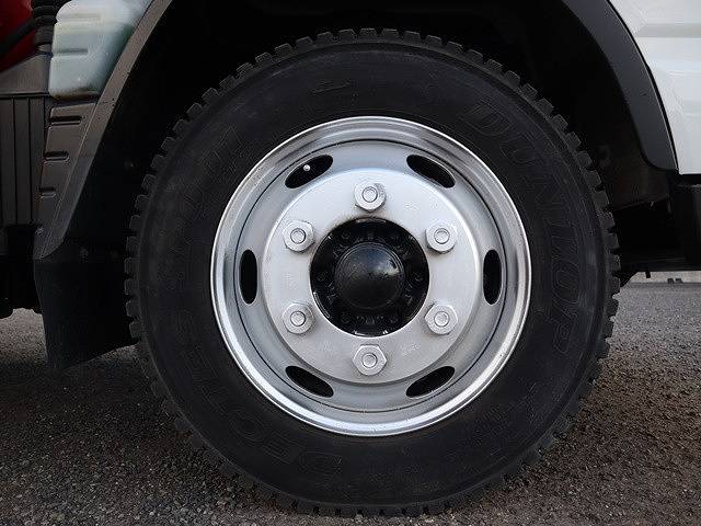 三菱ふそうキャンタークレーン4段小型（2t・3t）[写真19]