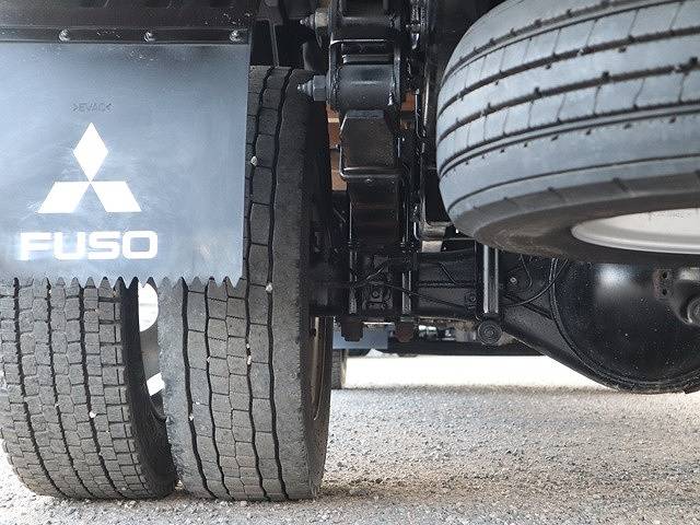 三菱ふそうキャンタークレーン4段小型（2t・3t）[写真25]