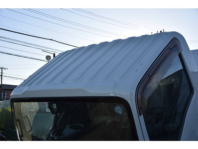 いすゞエルフパッカー車（塵芥車）小型（2t・3t）[写真18]