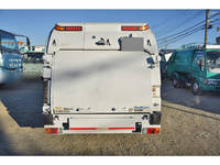 いすゞエルフパッカー車（塵芥車）小型（2t・3t）[写真07]