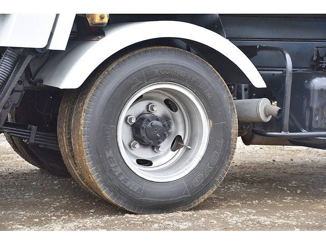 いすゞエルフパッカー車（塵芥車）小型（2t・3t）[写真22]