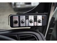 いすゞエルフパッカー車（塵芥車）小型（2t・3t）[写真28]