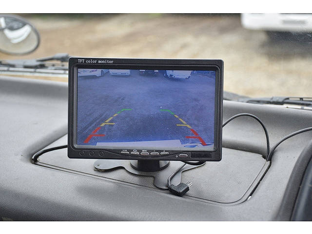 いすゞエルフパッカー車（塵芥車）小型（2t・3t）[写真29]